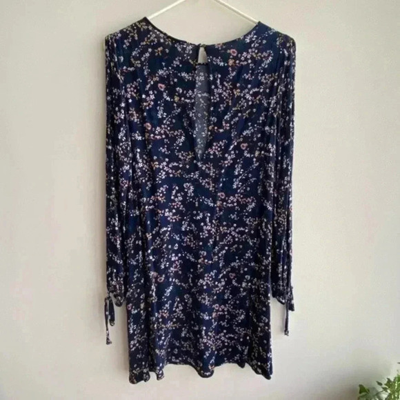 American Eagle Outfitters Cold Shoulder Floral Dress, Size M - Picture 12 of 16